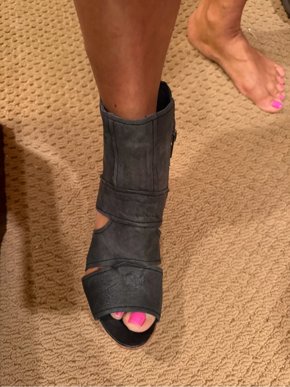Free People Black Cutout Open-Toe Block Heel Sandals